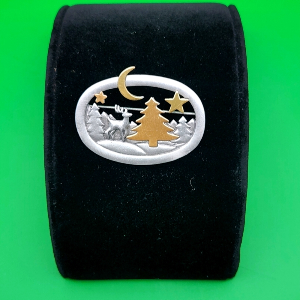 Winter scene with brushed brass and silver brooch